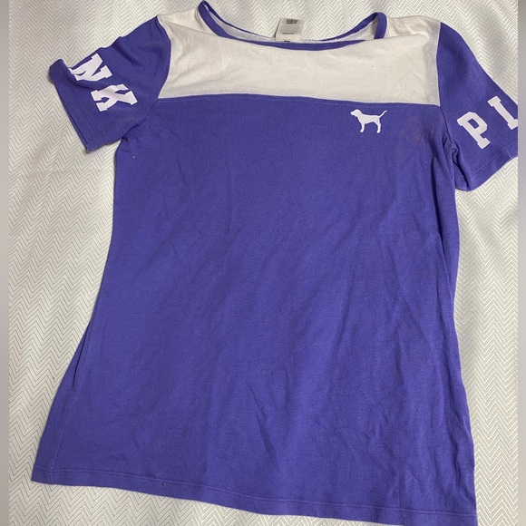 PINK Victoria's Secret Tops - PINK Victoria’s Secret Tee Shirt